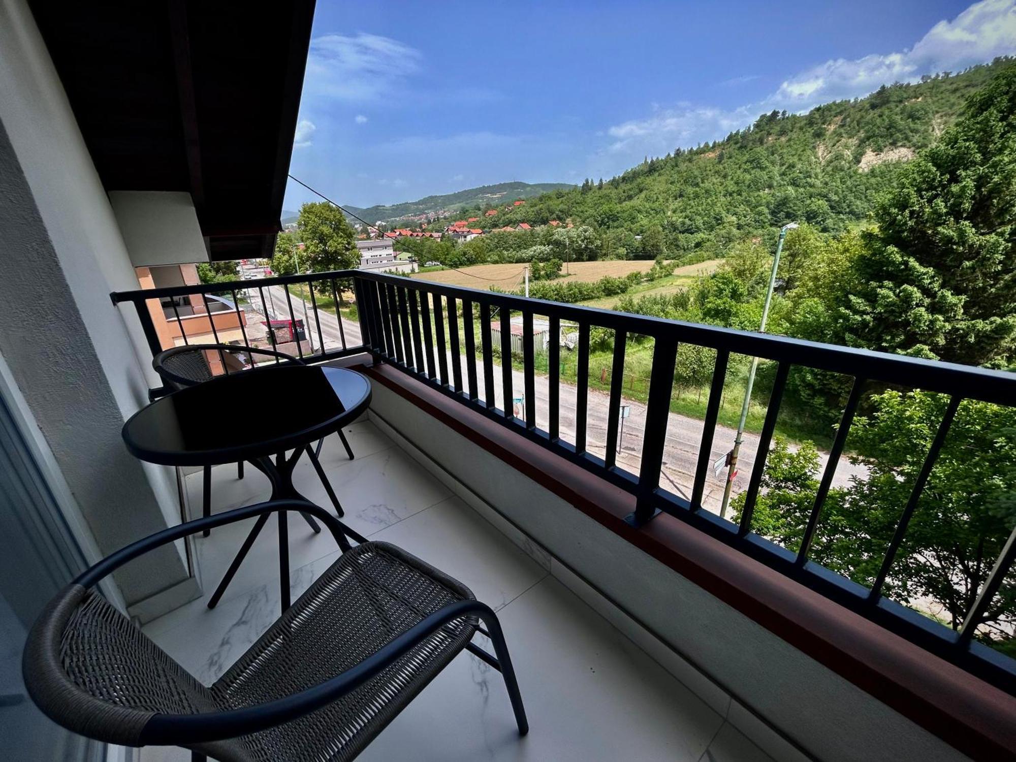 Sunny Corner Apartments Visoko Exterior foto